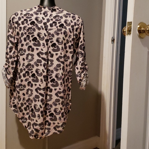 Magazine shirt size Med - Picture 2 of 2